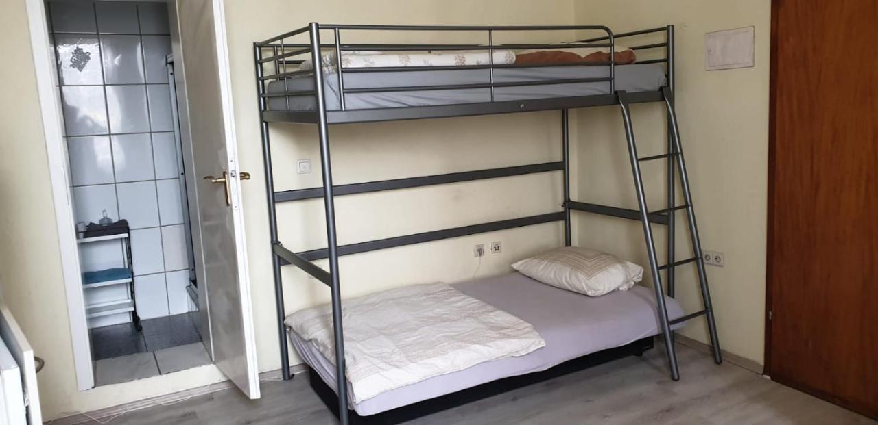 Ma-A2 Single Wohnung Krefeld Luaran gambar