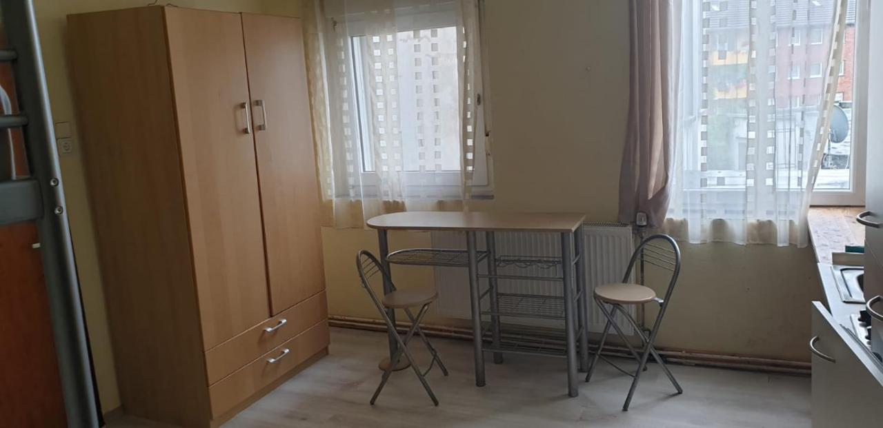 Ma-A2 Single Wohnung Krefeld Luaran gambar